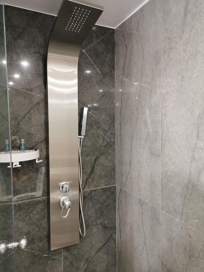 Dioni Lux Appartement Agios Nikolaos Buitenkant foto